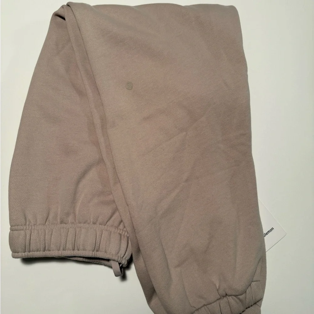 Lululemon 
Scuba Mid-Rise cotton-blend jersey track pants - Picture 7 of 8